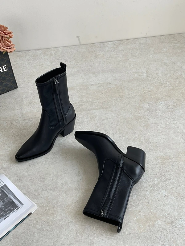 Withered Genuine Chelsea Elastic Boots Women French Fashion Ladies Vintage Sheepskin Soft Short Ankle Boots