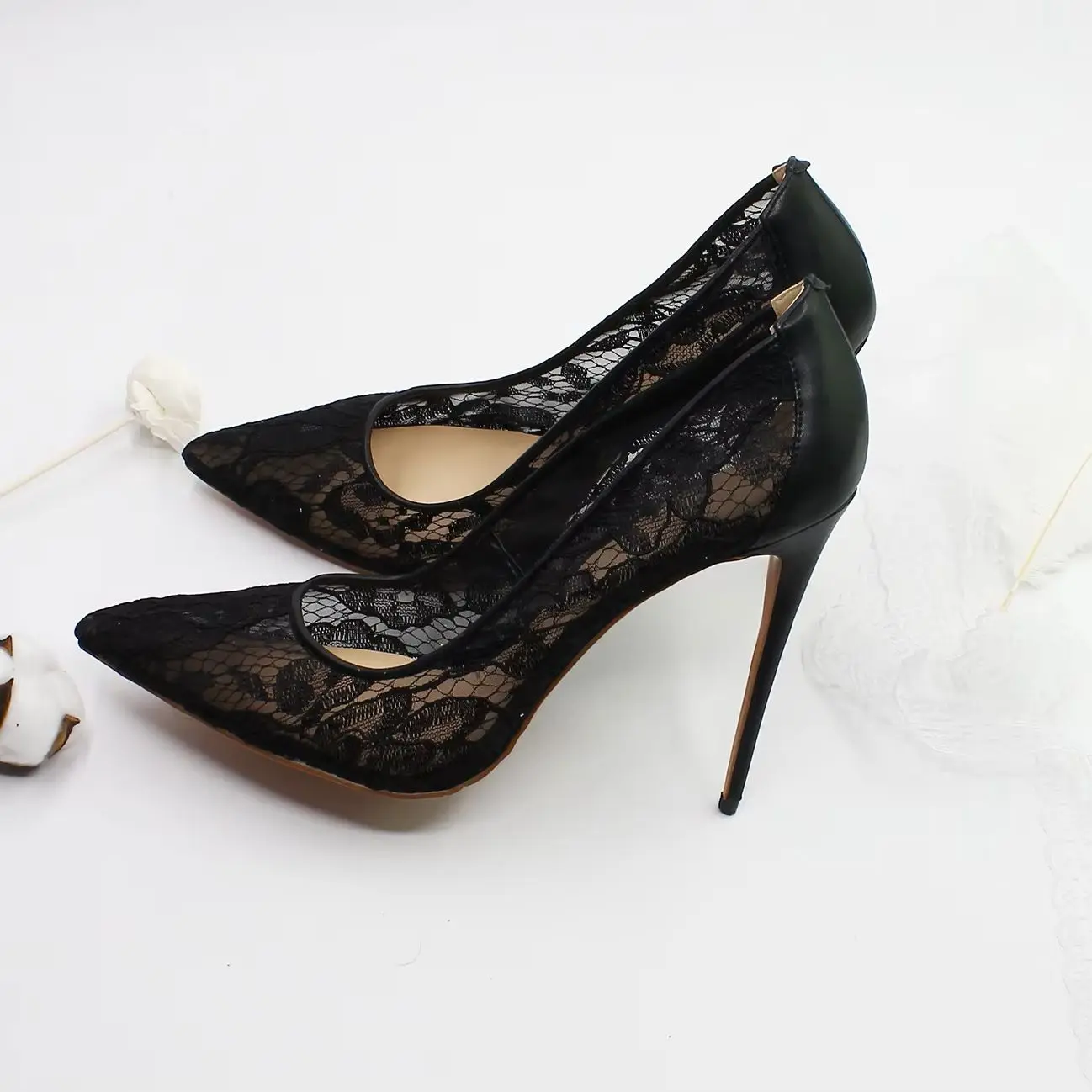 Spring and summer new pointed shallow lace mesh breathable red sole shoes thin high-heeled banquet dress large size women\'s shoe
