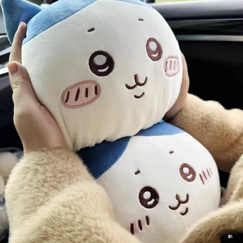 Chiikawas 자동차 좌석 목 베개 허리 베개 플러시 귀여운 자동차 장식 만화 귀여운 개체 Usagi 자동차 장식 액세서리 선물