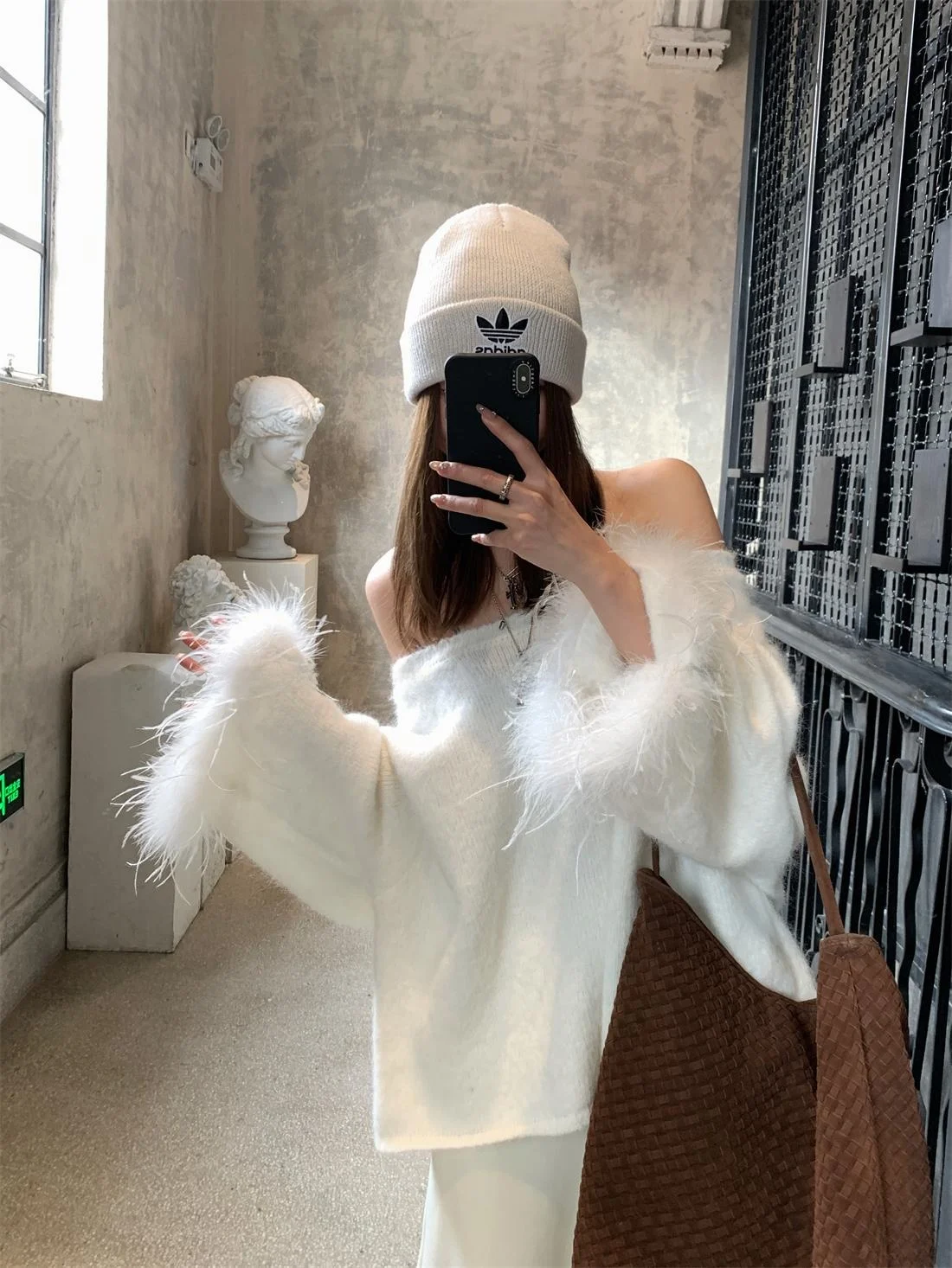 

Gv Big Brother Winter Warm Gentle Sle O-ne Long Sve Knitted Sweater Women's Faion Bird-feather Patchwork oulder ...