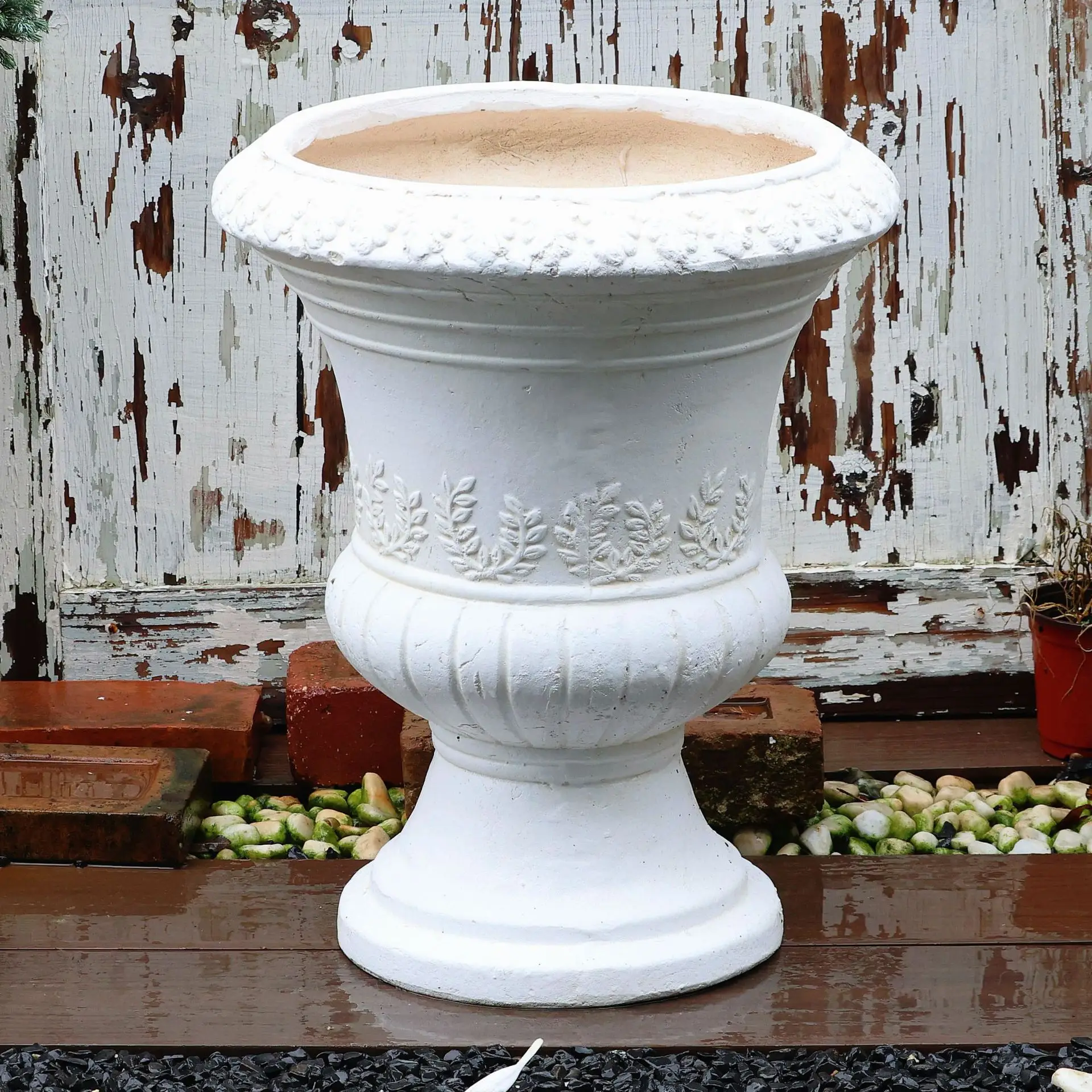 Creative vintage trophy flower pot, breathable handmade pot, garden balcony courtyard flower planting decorative ornament