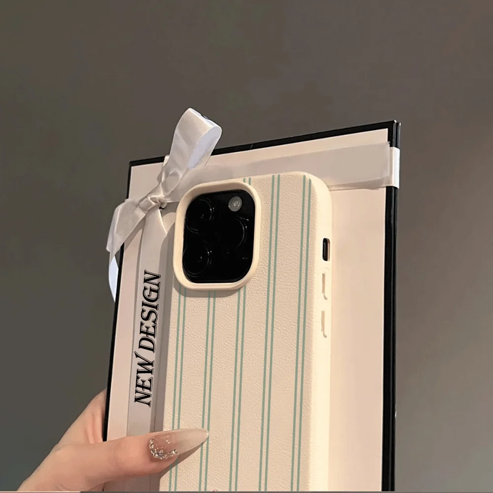 Koreanischer Stil Rosa-Weiß Gestreifter Handyhülle für iPhone 17 16 15 14 13 12 11 Pro Max Plus 17 X XR Silikon Matt Weiche Hülle – Detail 3