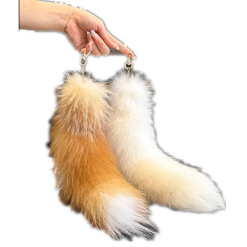 

Cute Real Fox Fur Tail Keychains for Women Men Fluffy Bag Pendant Key Ring Holder Backpack Accessories Gift for Girl