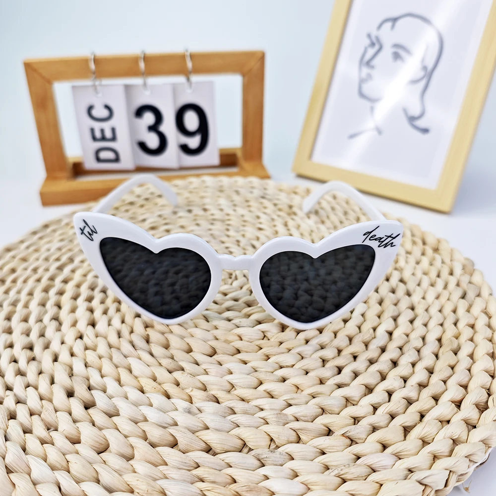 1 Stück "Bis dass der Tod uns trennt" herzförmige Sonnenbrille Hochzeitsfeier-Dekoration Foto-Requisite für Junggesellinnenabschied, Brautparty, Flitterwochen – Detail 2