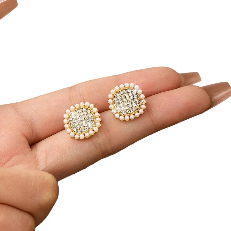 New Trend Pearl Women\'s Square Earrings Full Rhinestone Luxury Elegant Wedding Ear Jewelry pendientes mujer 2024 new in