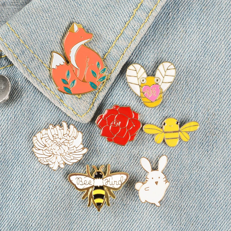 Pines Fox Bee Rabbit Flowers Lapel Pins Custom Badges Gift for Kids Girl Forest Elf Collection Enamel Brooch Cartoon Animals