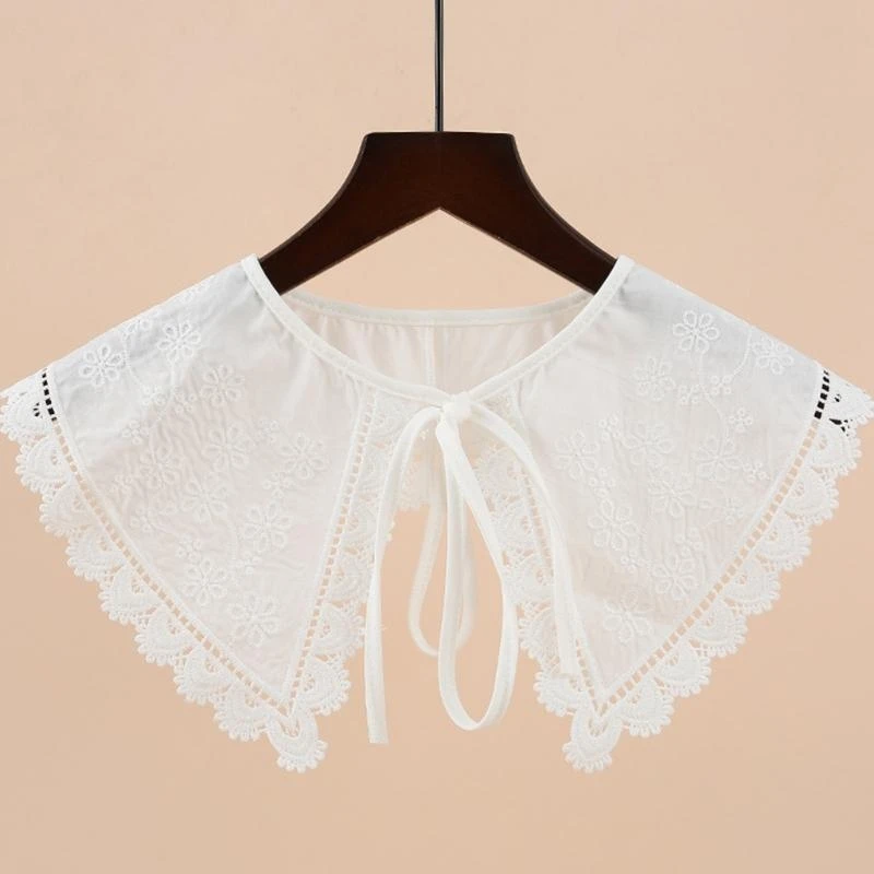 وشاح ديكي ذو ياقة وهمية أنيقة للنساء مزين بالزهور ومطرز بالدانتيل