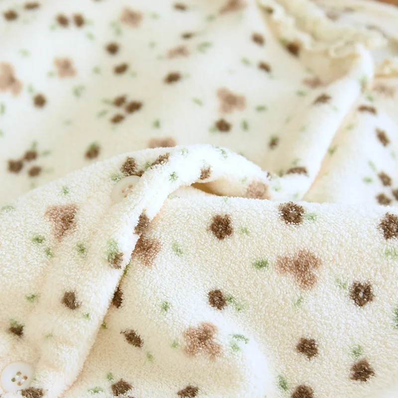 جديد ربيع وخريف 2025 ملابس نوم نسائية بأكمام طويلة وسراويل طويلة طقم مكون من قطعتين سترة قطن 100% طقم ملابس منزلية حلوة