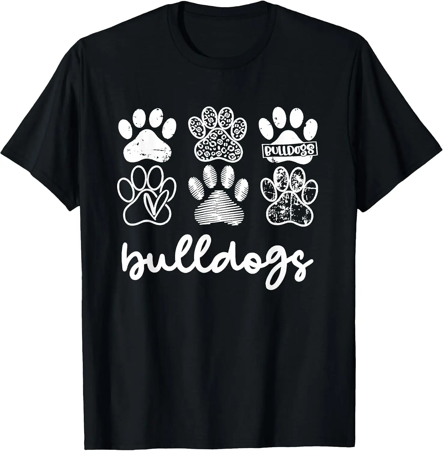 Bulldogs High Spirit Fan Team, Bulldog Back To School T-Shirt Men Casual Graphic Print T‑Shirt Crew Neck Short Sleeve Vintage Street Style Soft Fabric Daily Wear Tops. Holiday Festive, Party Wear, Theme Print Tee.
