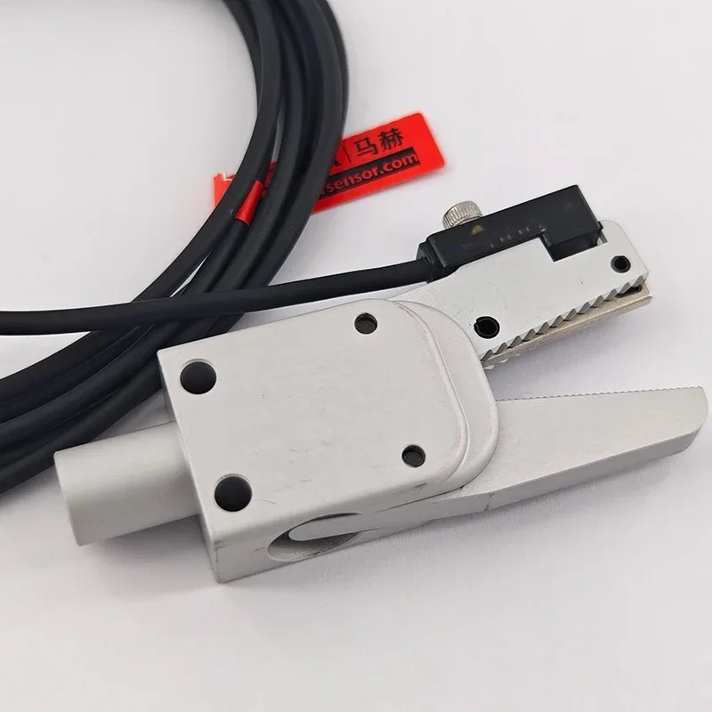 Gimat type Pneumatic Mini Fixture CRG Manipulator Accessories Mechanical Fixture Water Spout Clip GR12A MINI Gripper