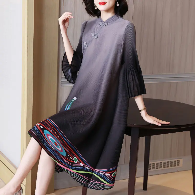 

High-end Foreign Pleating Dress Female 2023 Spring And Summer New Elegant Broad Wife Loose Large Size Thin Cheongsam Skirt