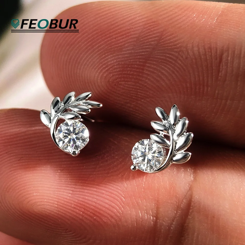 

FEOBUR 3.5mm 0.2ct Moissanite Stud Earrings 925 Sterling Silver Leaf Shape Lab DiamondsEar Studs for Women Bridal Jewelry Gifts
