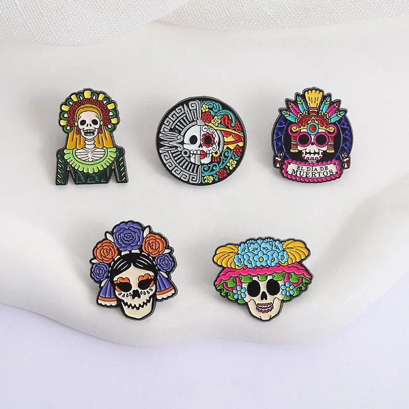 Pines Halloween Dark Style Brooch Collection Skeleton Butterfly Day of The Dead Elements Personalized Badge Funny Accessories