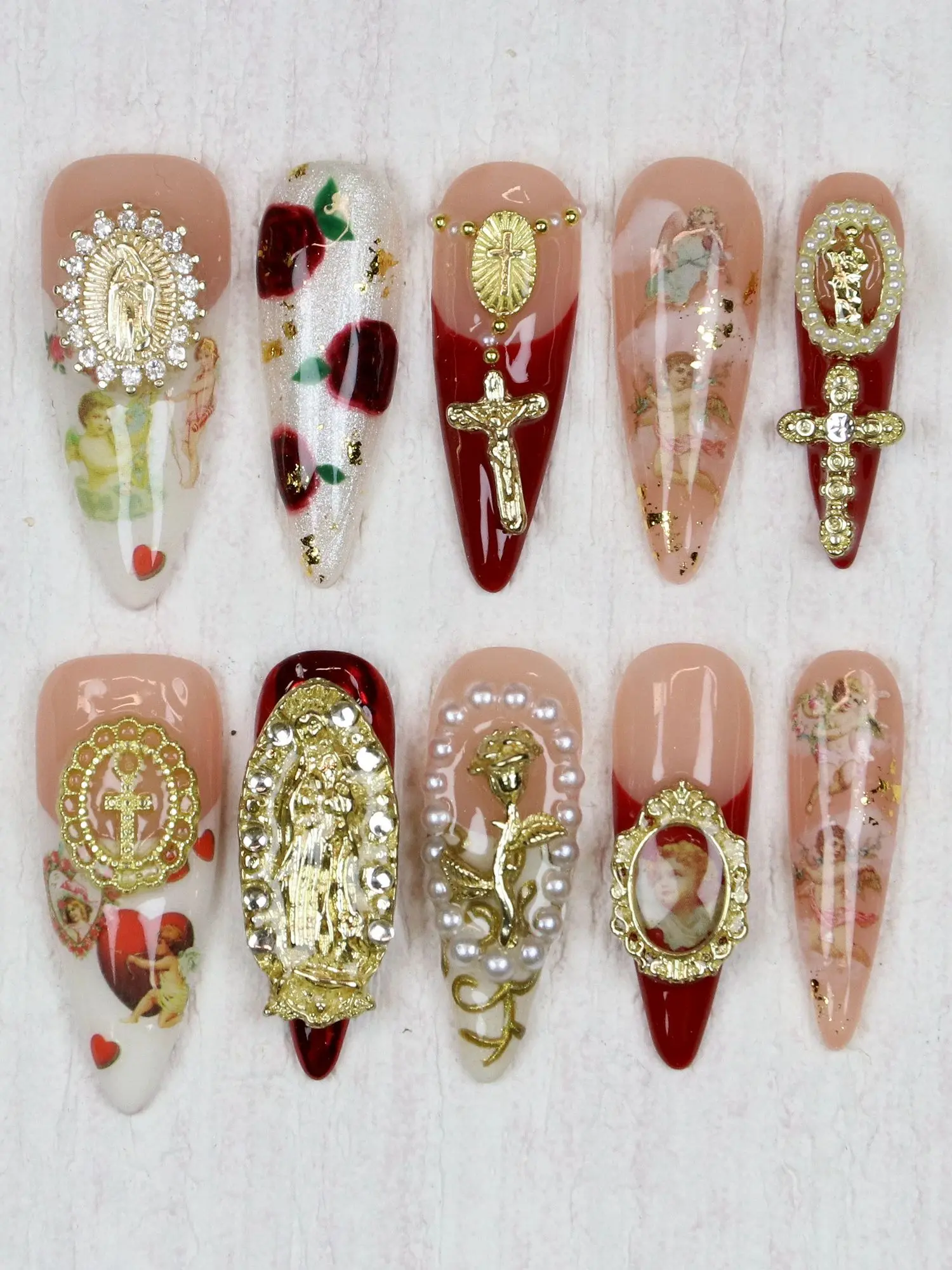 10 pièces de luxe longue Stiletto presse sur les ongles, conception personnalisée Chrome or croix vierge marie Nail Art catholique peint à la main ongles
