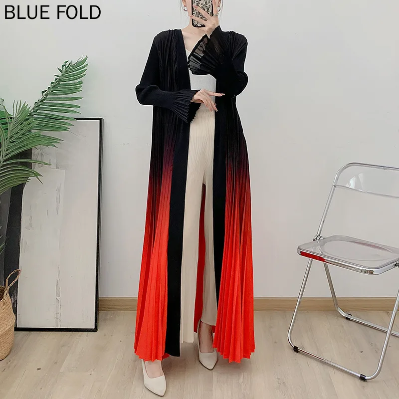 MIYAKE Pleated Trench Coat for Women Autumn New Style Fashion Print Gradient Color Flared Sleeve Cardigan Long Outerwea PLEATS