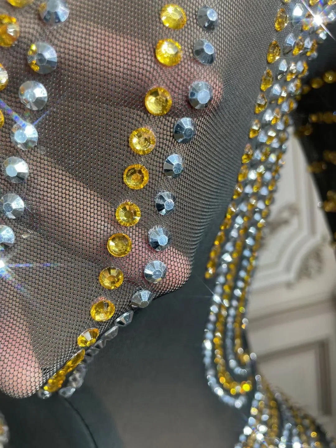 Frauen Gaze Glänzende Kleid Strass Sexy Lange Ärmel Mantel Für Nachtclub Party Sänger Prom Bühne Drag Queen 2026 Kostüme