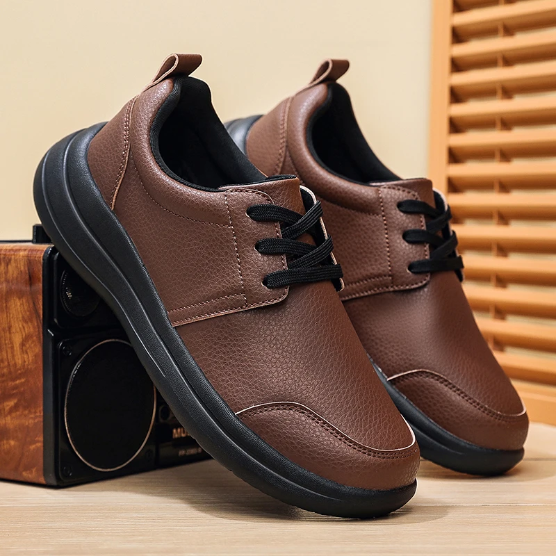 

Men Autumn Winter Business Casual Shoes New Middle-aged Anti Slip Comfortable Commuting Shoes in Large Sizes (39-50)