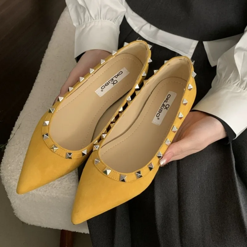 Image of Wildleder Flache Schuhe Frühling Neue Spitzen Kopf Flach Mund Niet Set Fuß Weiche Sohle Anti-rutsch Verschleiß-beständig einzelnen Schuhe
