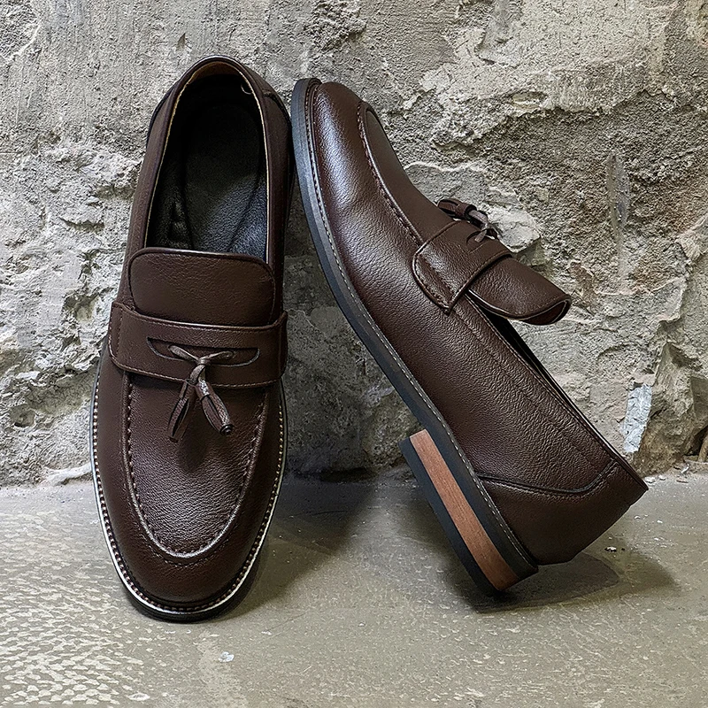 Men Business Leather Shoes Black-brown Color Men Casual Simple Ankle Strap Slip-on Shoes One-piece Loafers Size 38-44  Men Shoes