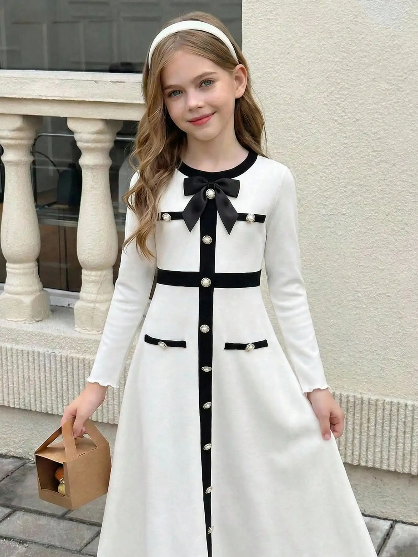 

Elegant White Black Colorblock Long Sleeve A-Line Dress With Bow Pearl Buttons Ruffle Hem