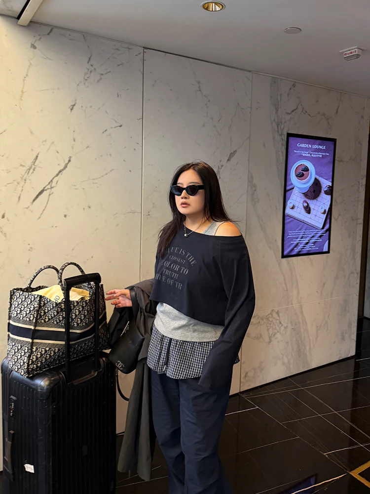 

Женская футболка-жилет больших размеров, свободного кроя, с эффектом стройности, с буквенным принтом, асимметричным вырезом на плече, для многослойных образов, в повседневном стиле, весенняя одежда