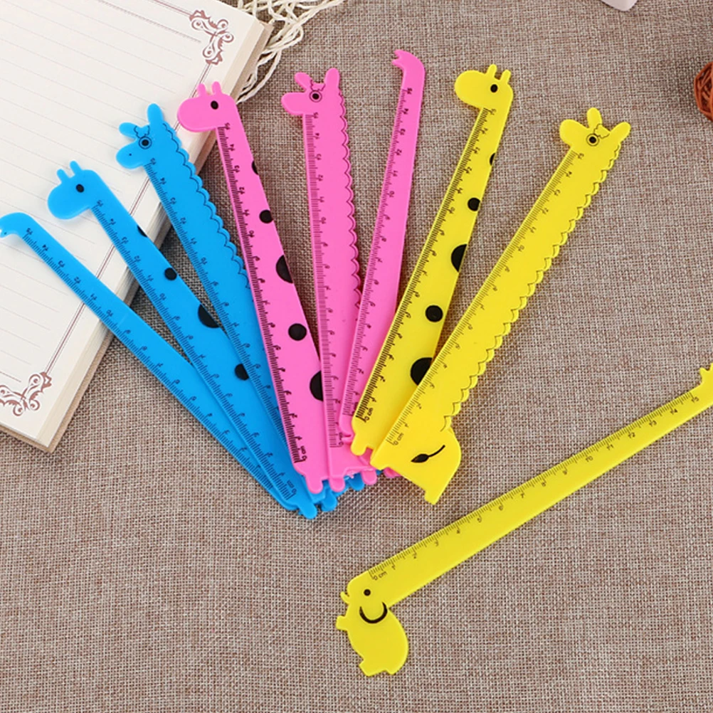 30 pz Giraffa Righello Adorabile Plastica Carino Studente Strumenti Portatile Per Bambini Righello Pittura Righelli Novità Righelli di plastica Per La Casa