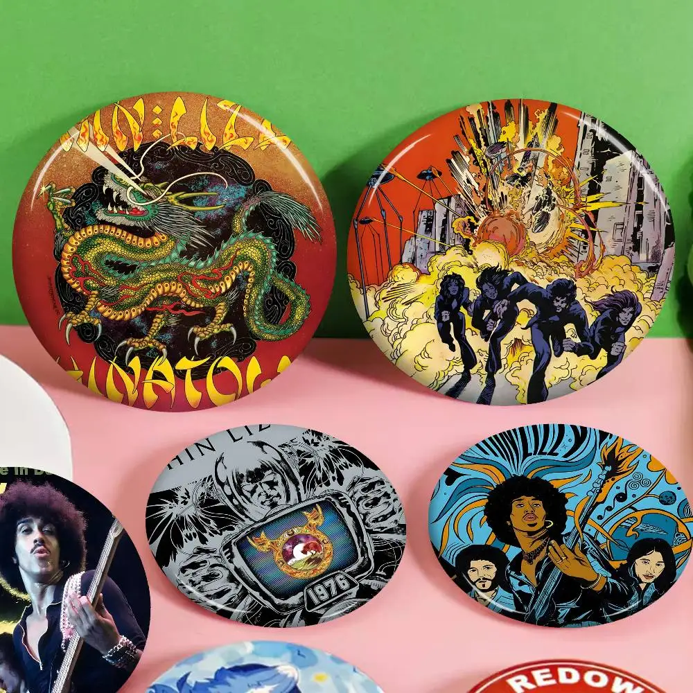 T-Thin-Lizzy Melodic-Classic-Rock 58mm Cute Anime Figure Icon Badge Handmade Tinplate Brooch for Backpack Clothes Chest Gifts