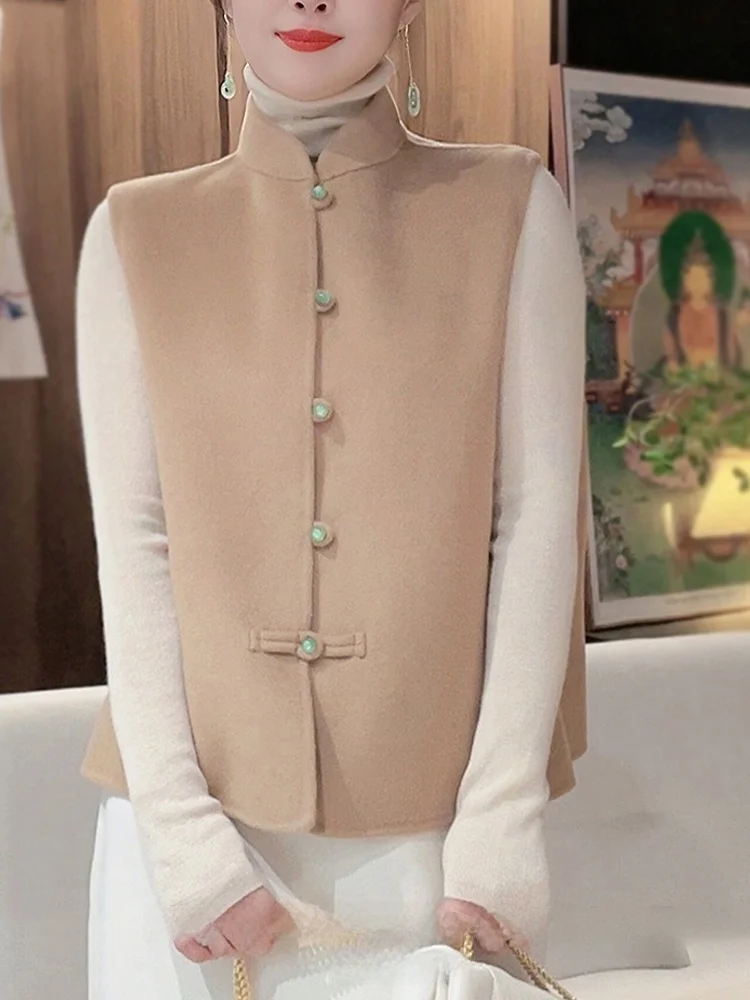 New Chinese Sle Knitted Vest with Button Design Svel Commute Faion Early Autumn High-End Sensation Top for Women