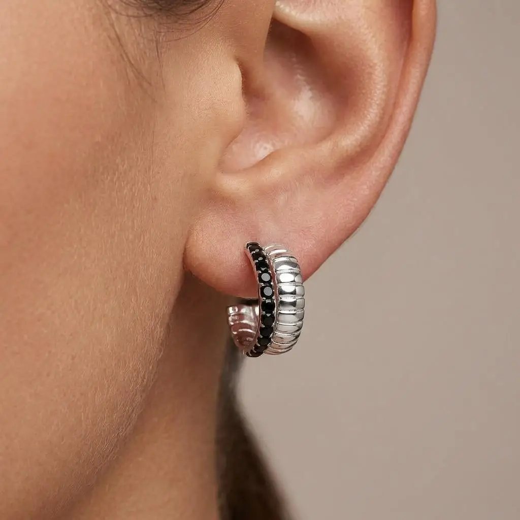 Simple Hot Silver Color Jewelry Black Spinel Stone Star Cute Party Stud Earrings for Women Bijoux Femme I374