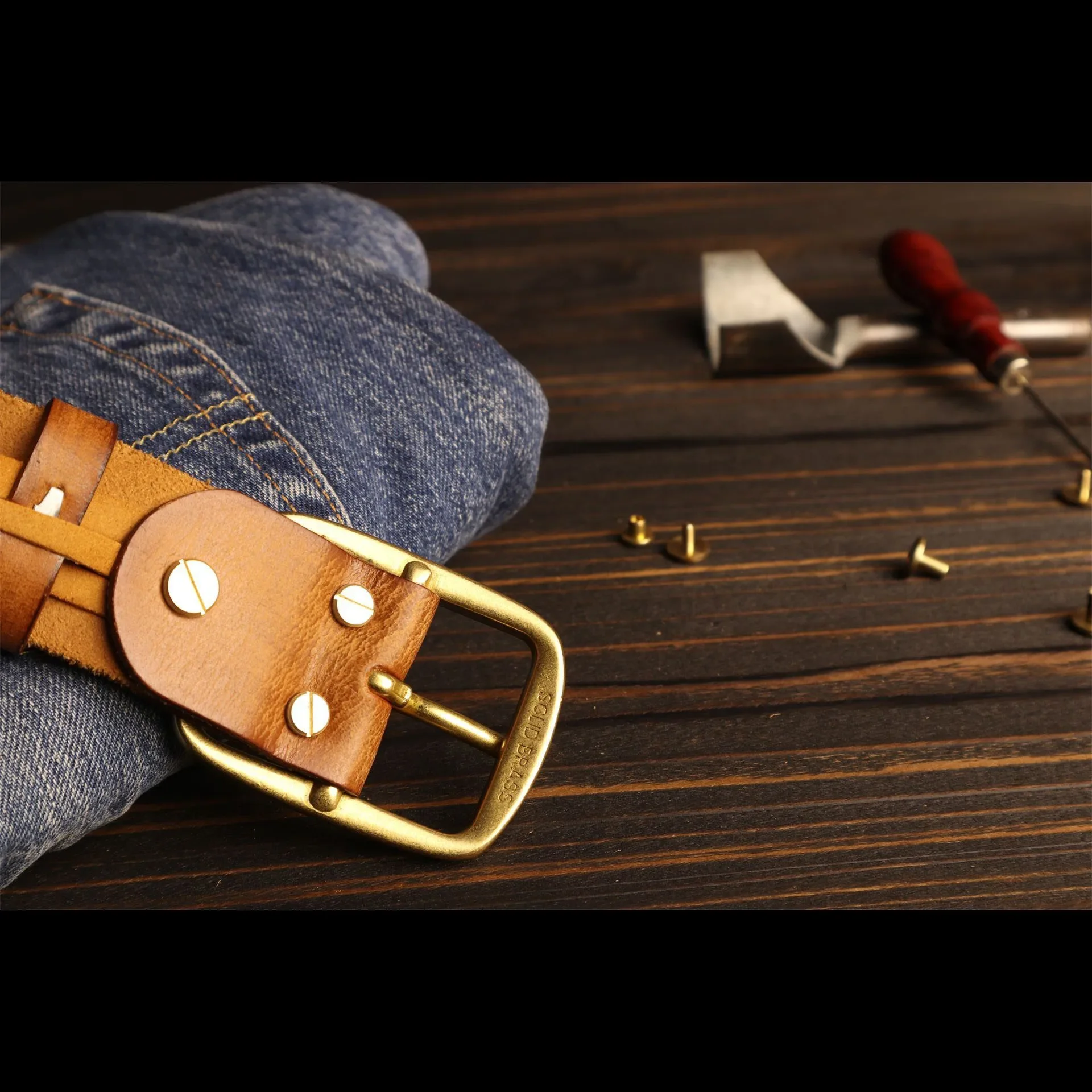 

Ремни из натуральной кожи ручной работы в американском стиле для мужчин в стиле ретро с потертой латунной пряжкой шириной 38 мм