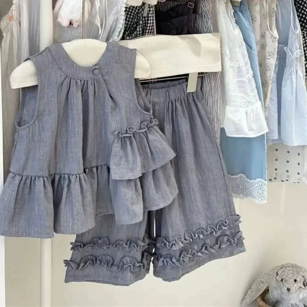 

Children's Clothing Fashion Plain Color Girls Clothes Summer Pleated Lace Splicing Sleeveless Top and Pants Two-piece Set