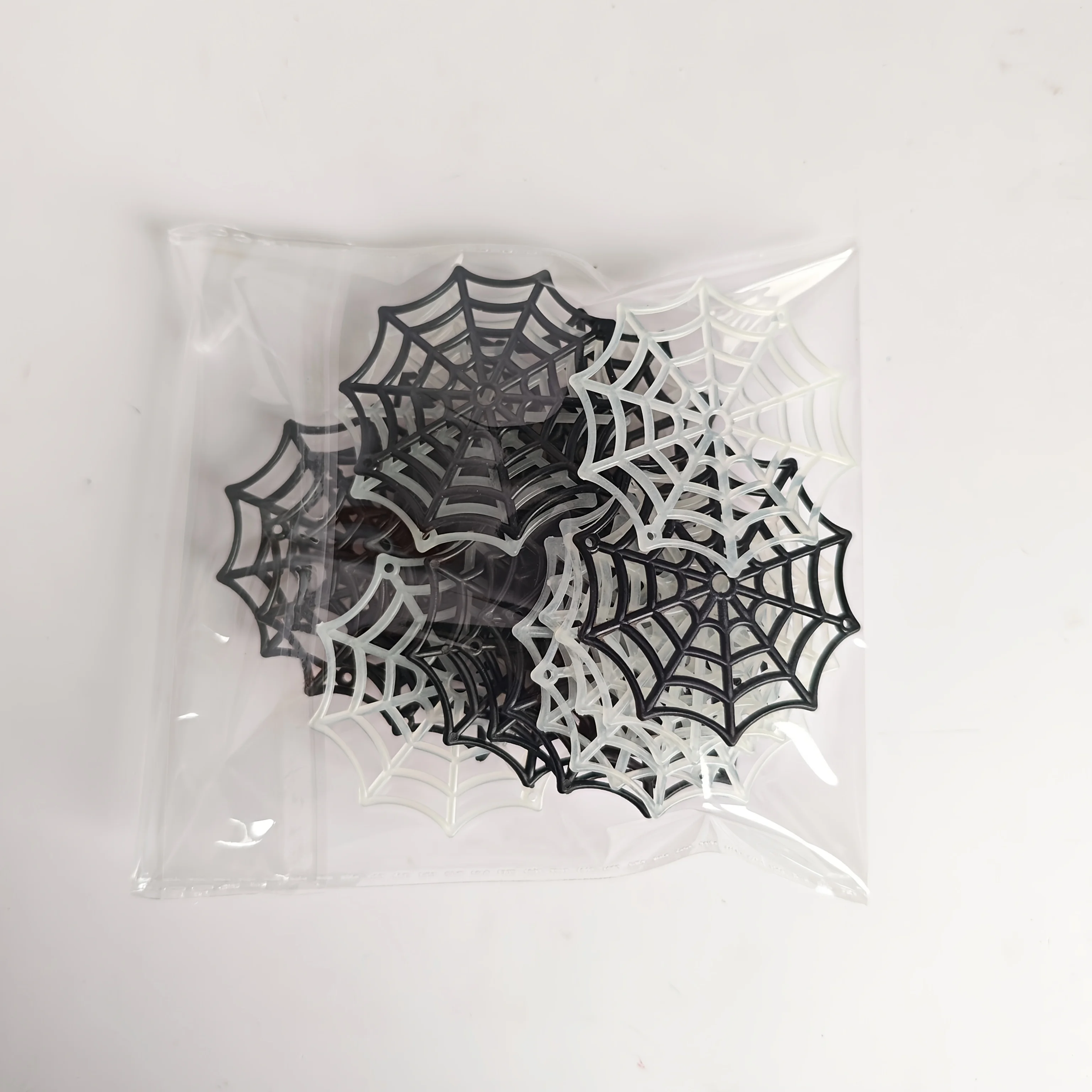 ديكور شبكة العنكبوت للهالوين المخيف |   دعائم تزيين رعب الحفلات |   مجموعة ألعاب Spiderweb المزيفة الواقعية |   ألوان مختلطة بلونين