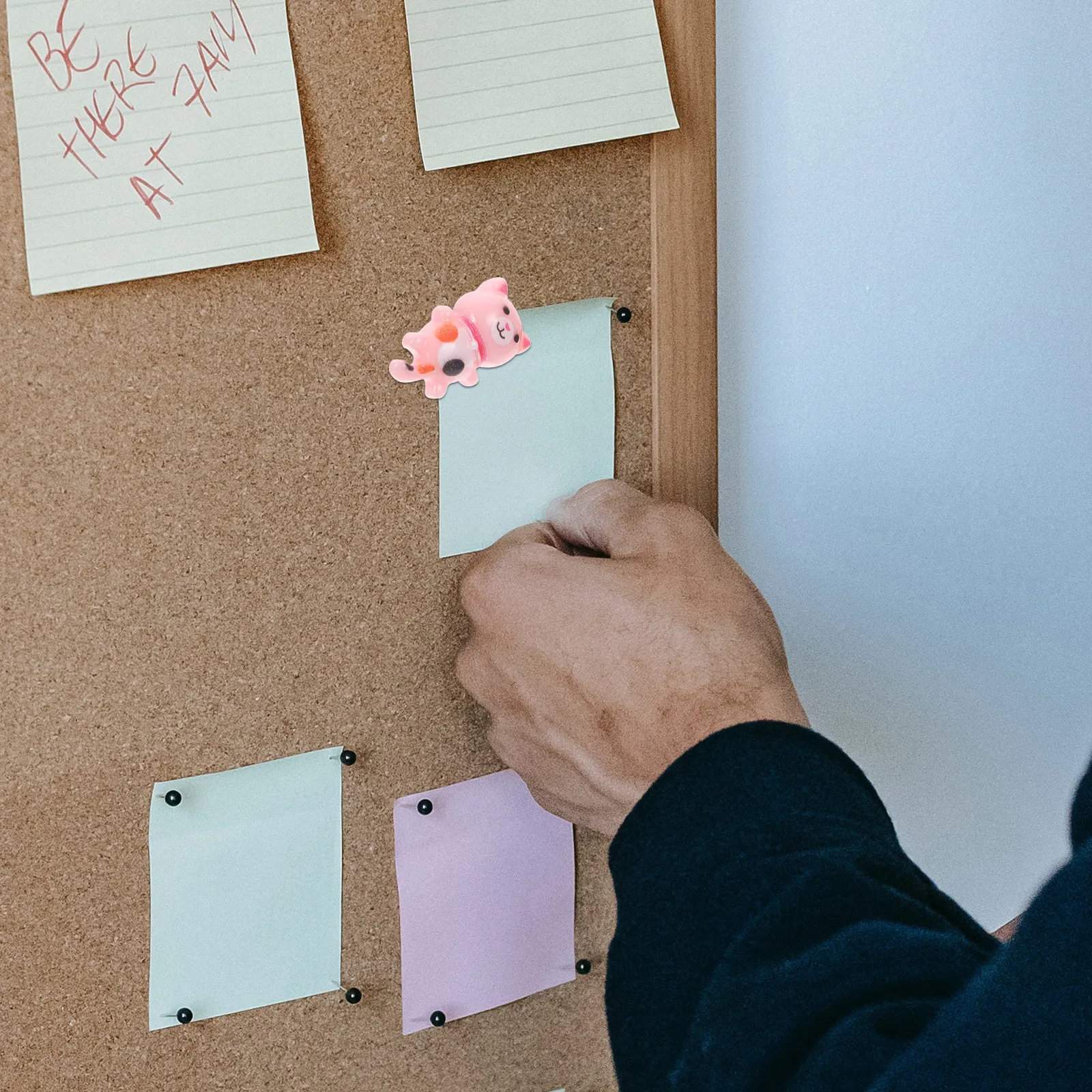 

30 шт. декоративных кнопок-гвоздиков для пробковых досок и настенных украшений