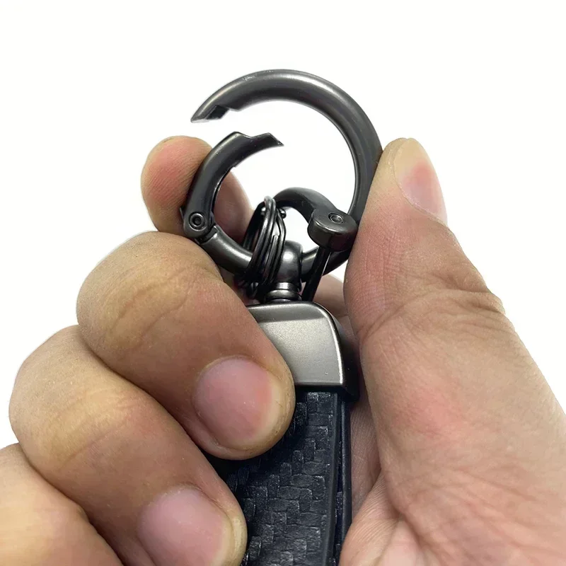 Car Key Chains KeyChain Leather Keyrings Ring Carbon Fiber Texture for Scania K250 K280 K310 K320 K490 SERIE G P S SerieX