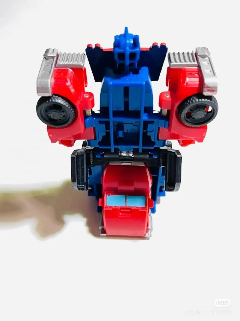 Clássico hasbro transformadores terra faísca série optimus prime dos desenhos animados anime modelo móvel artesanal coleção de presente das crianças