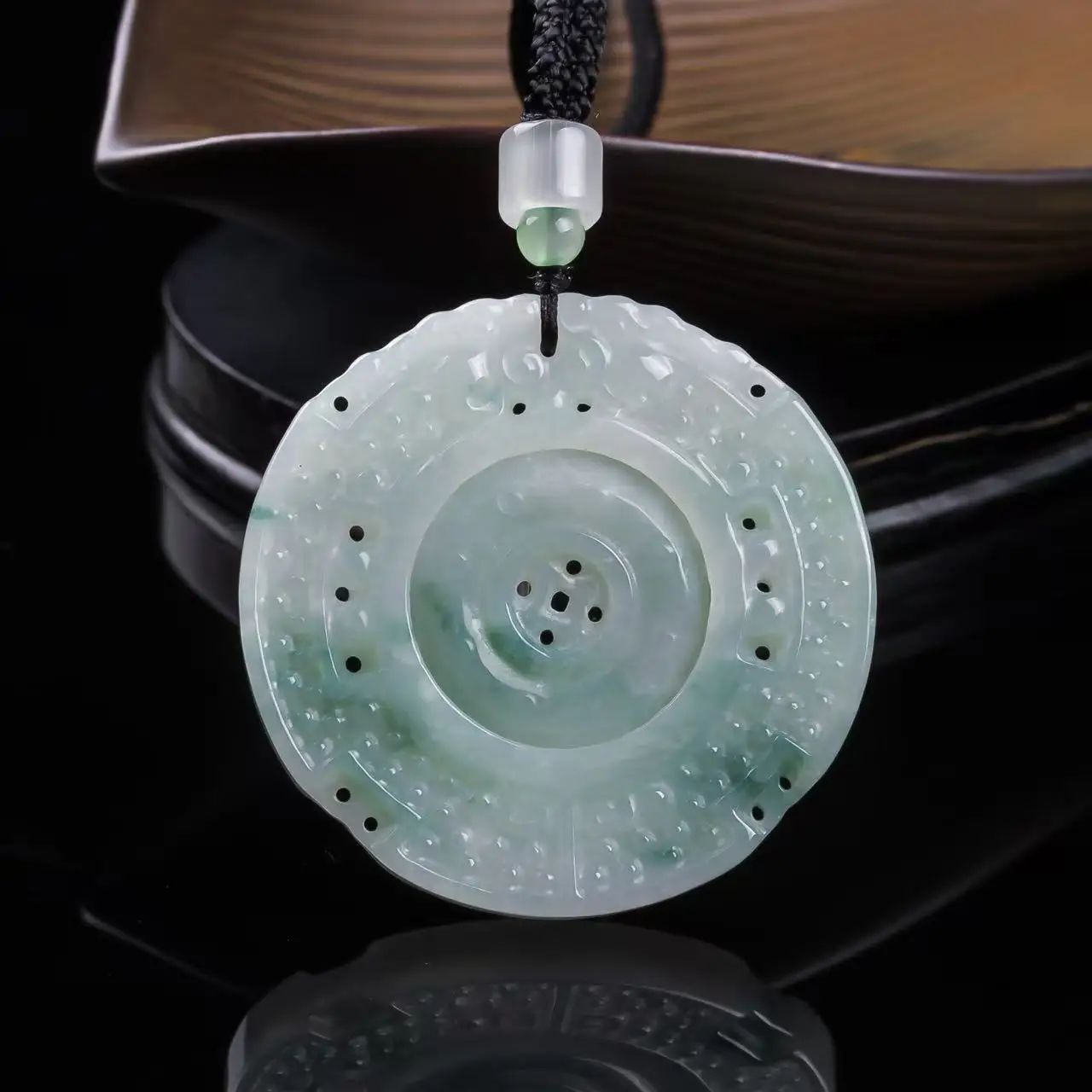 Authentic Time Run Pendant Natural A-grade Jadeite Blue Water Time Run Jade Pendant For Men And Women Gifts Drop Shipping