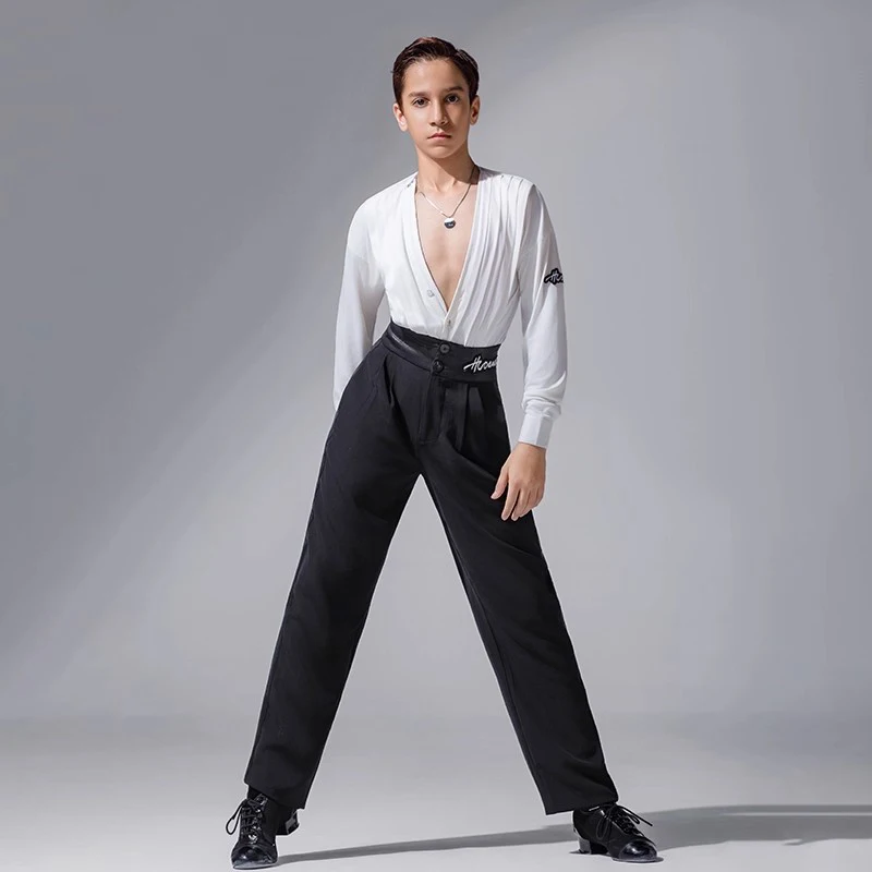 

Костюм для соревнований по латинским танцам для мальчиков 2025 года, топ с глубоким v-образным вырезом, брюки, тренировочная одежда, детская одежда для выступлений, чача, румба, танго, DN22063