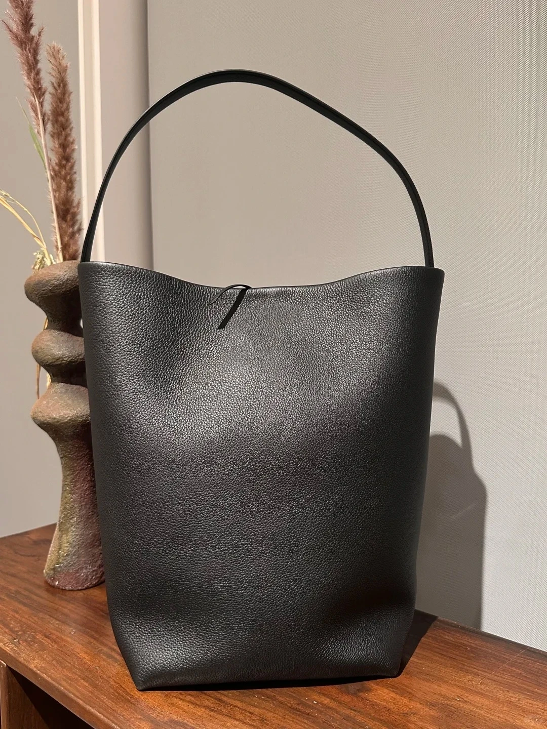 

Casual Design Totebag Large Capacity Cowhide Leather Shoulder Bag High Quality Fashion Classic Handbags For Women