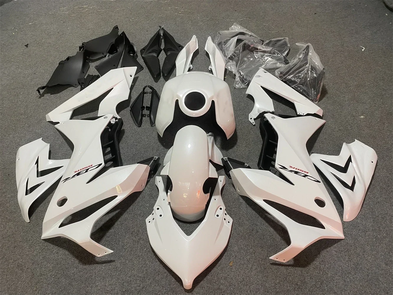 

CBR650R 2019 2020 2021 2022 Fairing CBR650 R Motorcycle Fairing Shell Motorcycle With Pearly white Series Fairing