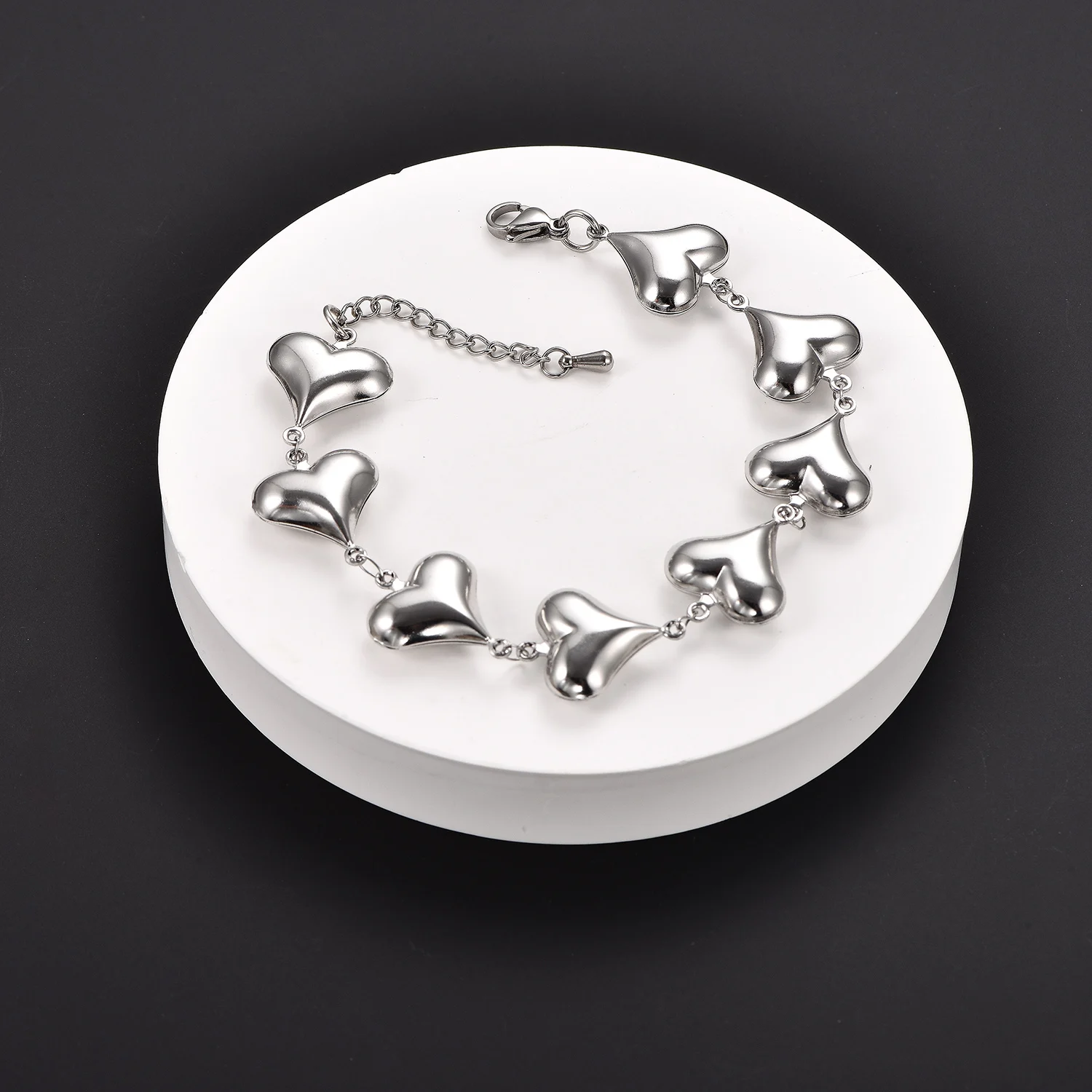 Elegantes Wasserdichtes Armband aus 316L Edelstahl, Goldenes Einfaches Hohles Fußkettchen, Liebesschmuck für Mädchen und Frauen – Detail 5