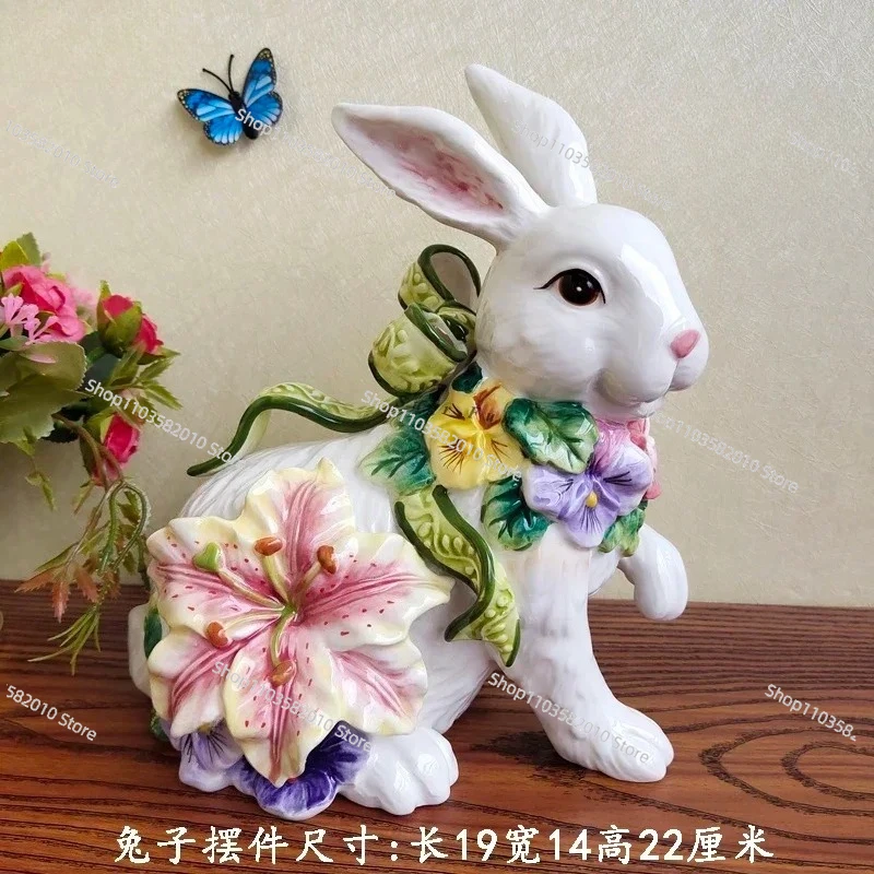 

Ceramic Rabbit Lily Ornament, European Style TV Cabinet Porch Decoration Birthday Gift Export
