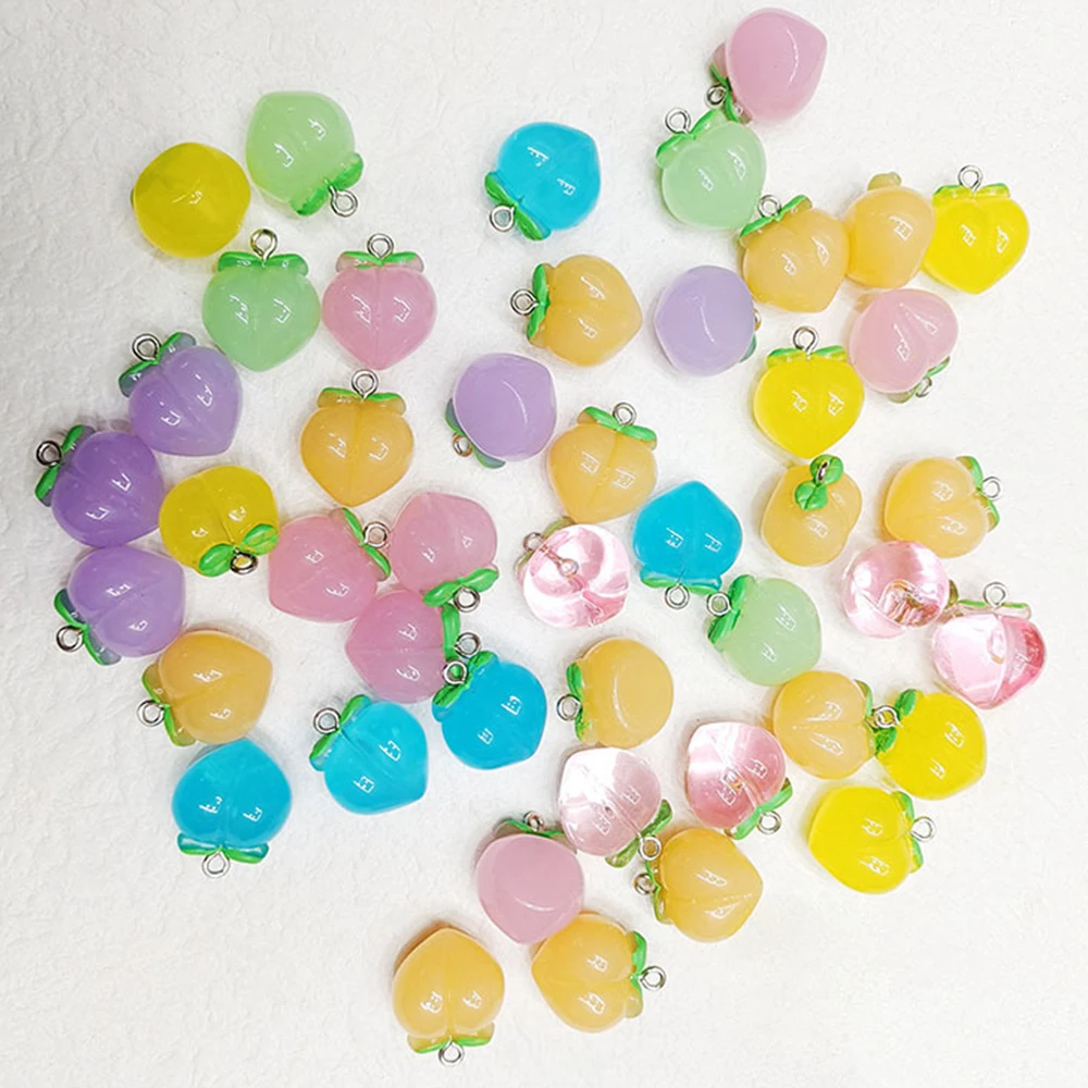 10 Buah Liontin Jimat Resin Datar Persik Transparan untuk Aksesori Pembuatan Perhiasan DIY Dekorasi Gantungan Kunci Kalung Anting