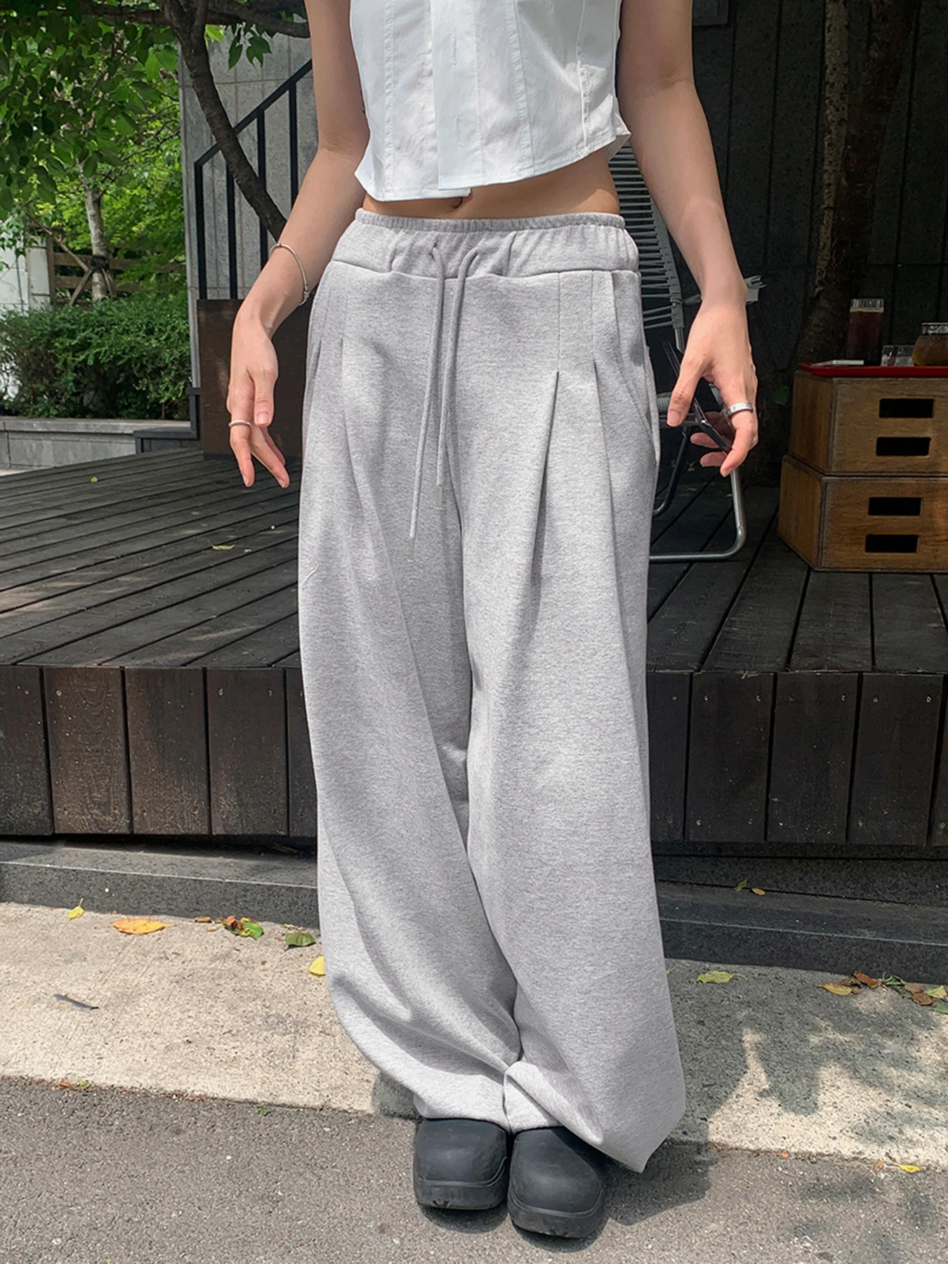 Weekeep Streetwear Loose Grey Sweatpants y2k Aesthetic Casual Pants for Women Korean Fashion Basic All-match Trousers Autumn y2k