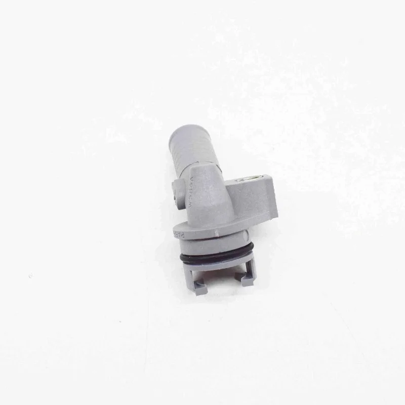 Oil Cooler Water Outlet Housing Connector Coolant Adapter Replaces 1744424 for Ford Transit Mk7 Custom 2.2 TC