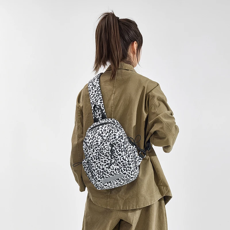 Korean Style College Student Chest Bag 2026 New Model Crossbody Bag Fashionable Trendy Lightweight Shoulder Bag High-End Cycling Bag for Middle School and High School Students
