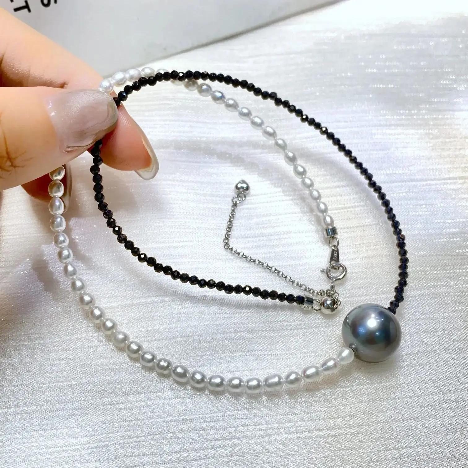 DC2024 Pure 925 Sterling Silver 3-4mm Fresh Water White Pearls and Black Spinel Beads Necklaces for Women Fine Gifts