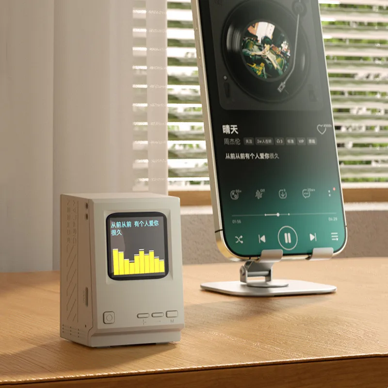 HIFI مضخم صوت ستيريو ريترو TWS سمّاعات بلوتوث عملي سطح المكتب ساعة تنبيه مع عرض كلمات لهدايا عيد الميلاد الإبداعية