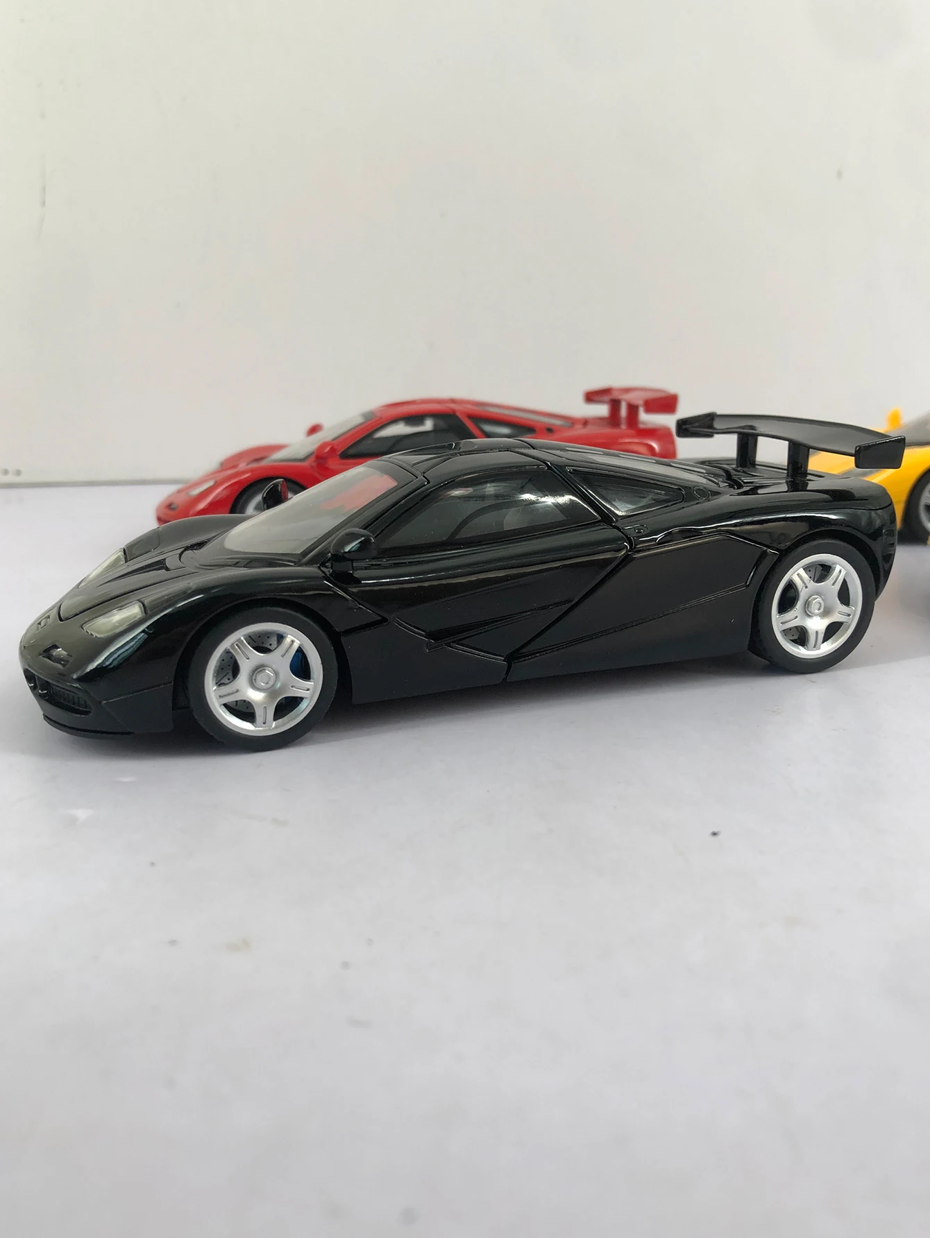 

1:32 имитация цинкового сплава, ретро модель автомобиля F1, статическое украшение, металлический коллекционный подарочный автомобиль