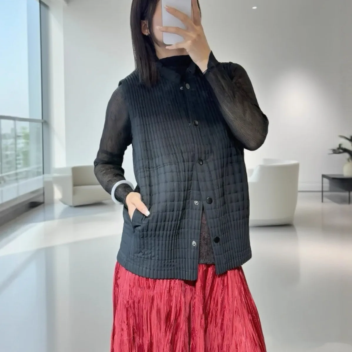 

Miyake Pleated Autumn and Winter Horse Jacket Cotton Vest Vest Women Versatile Stand-up Collar Sleeveless Cotton Jacket Coat