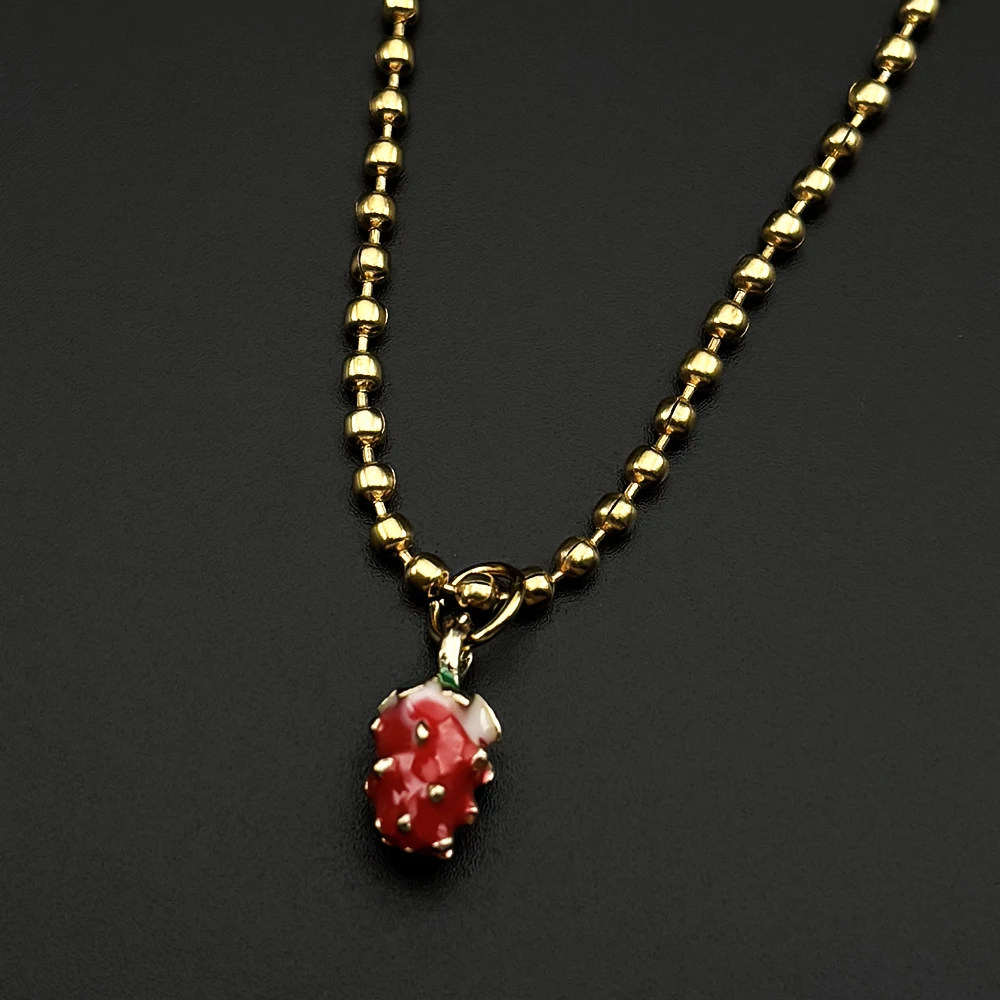 Kawaii Sommer-Beeren-Halsketten aus Edelstahl mit goldfarbener Kugelkette, Erdbeer-Himbeer-Frucht-Anhänger, Halsschmuck, Geschenke – Detail 6